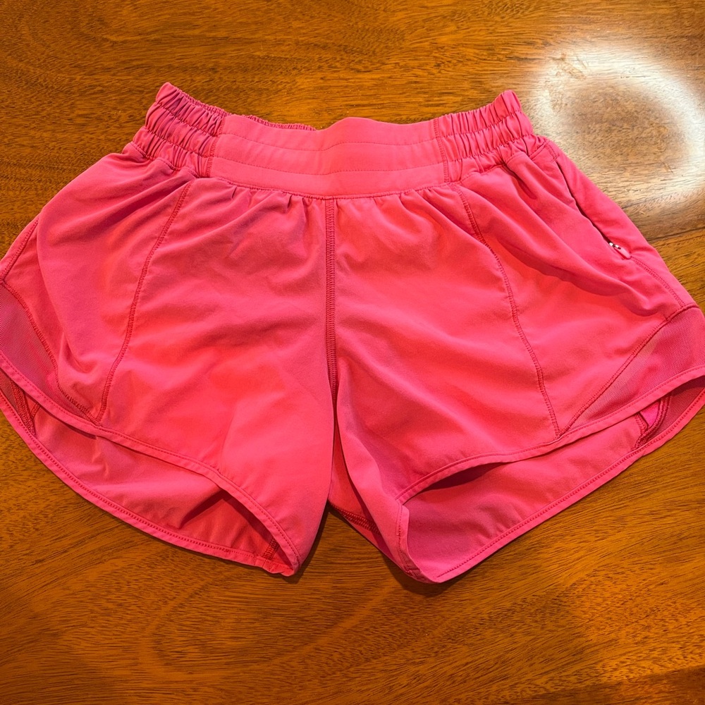 Lowrise Lululemon Sonic Pink Hotty Hots Size 4